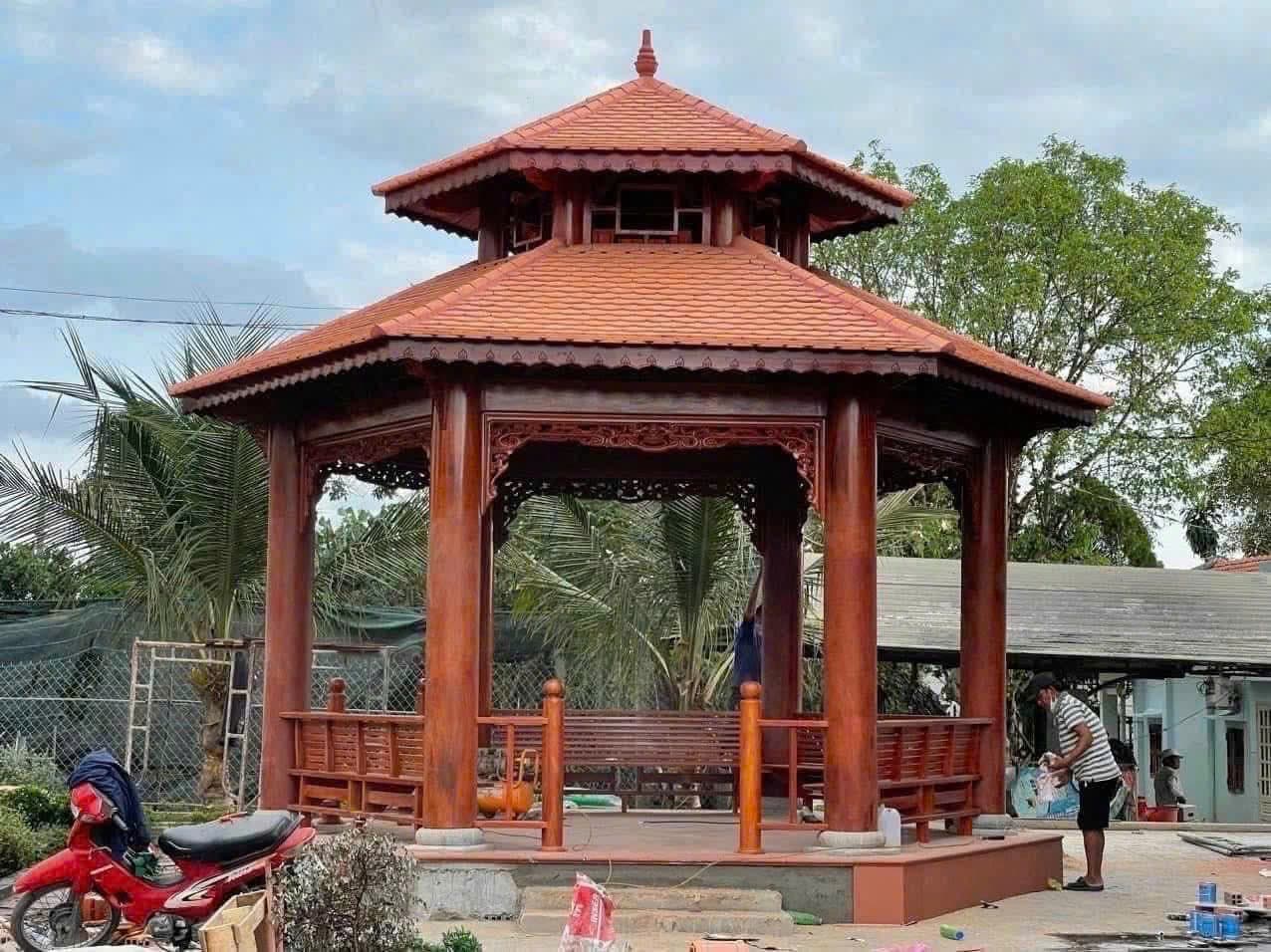Chòi nghỉ gỗ cho không gian sân vườn