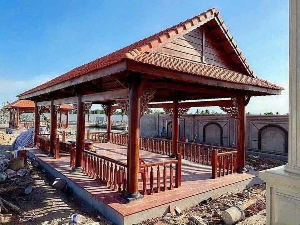 Nhà chòi gỗ kết hợp cảnh quan sân vườn