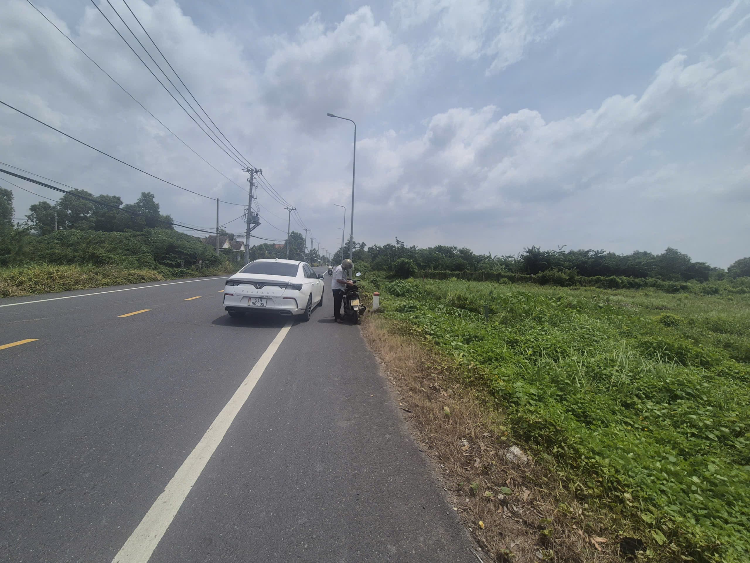 Đất trồng cây lâu năm 6600m vuông, 40m mặt tiền đường Long Phước